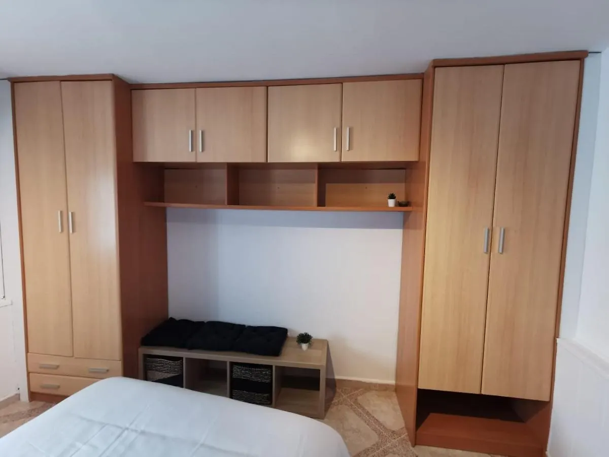 Cdz - Arteaga- Two Rooms With Queen Bed Cadiz Apartment