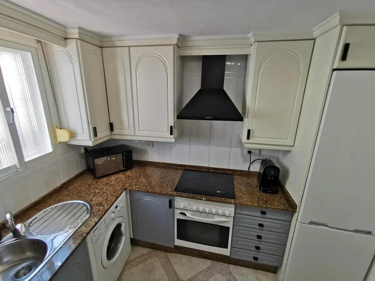 Cdz - Arteaga- Two Rooms With Queen Bed Cadiz Apartment
